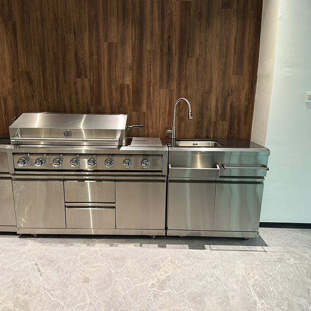 Modular Premium Stainless Steel 304 8-Burner Gas Grill BBQ Set with Wheels Modern Outdoor Kitchen Furniture Island